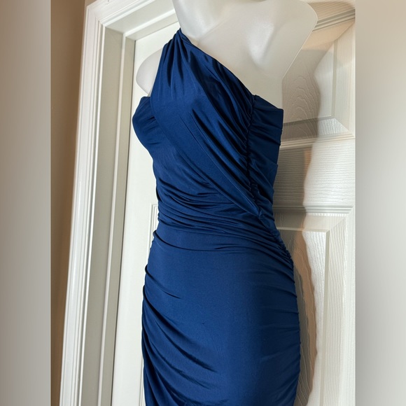 Navy Ruched Midi Dress - Picture 7 of 12